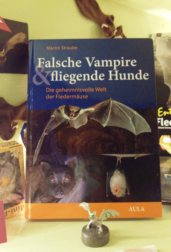 Buch " Falsche Vampire - fliegende Hunde"